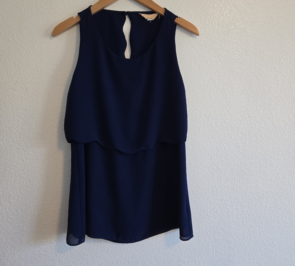 Elegant Navy Blue Sleeveless Top